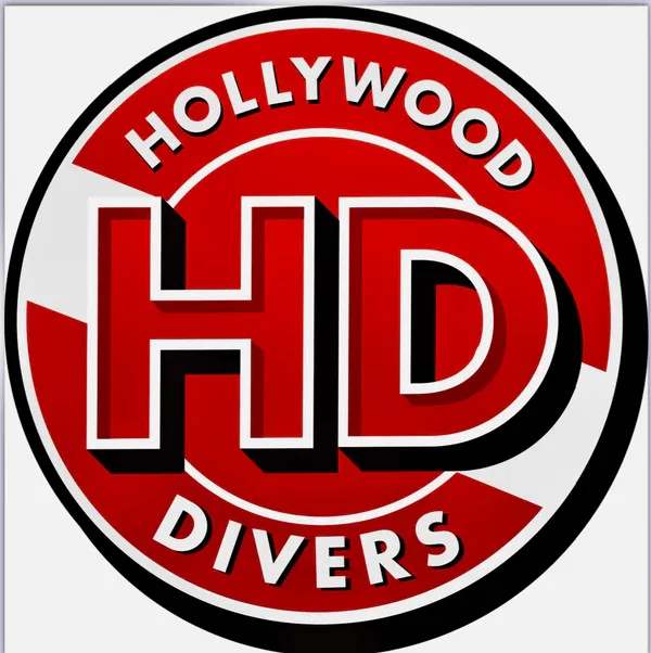 Hollywood Divers