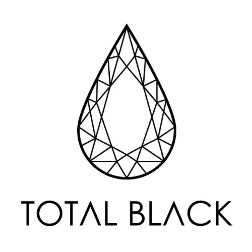 TOTAL BLACK