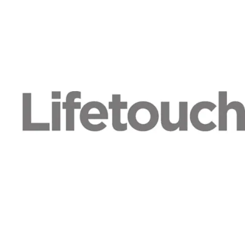 Lifetouch