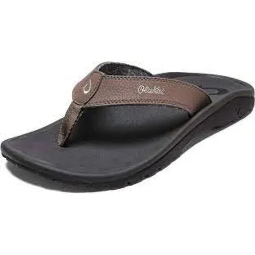 OluKai ‘Ohana Beach Sandals