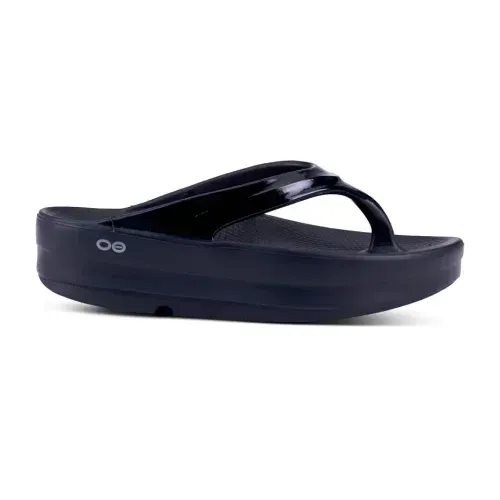 Oofos OOmega OOlala Sandal